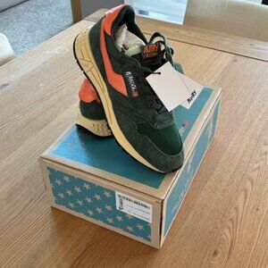 Autry - Reelwind Low Man |Green & Orange - Size 10 - Brand New